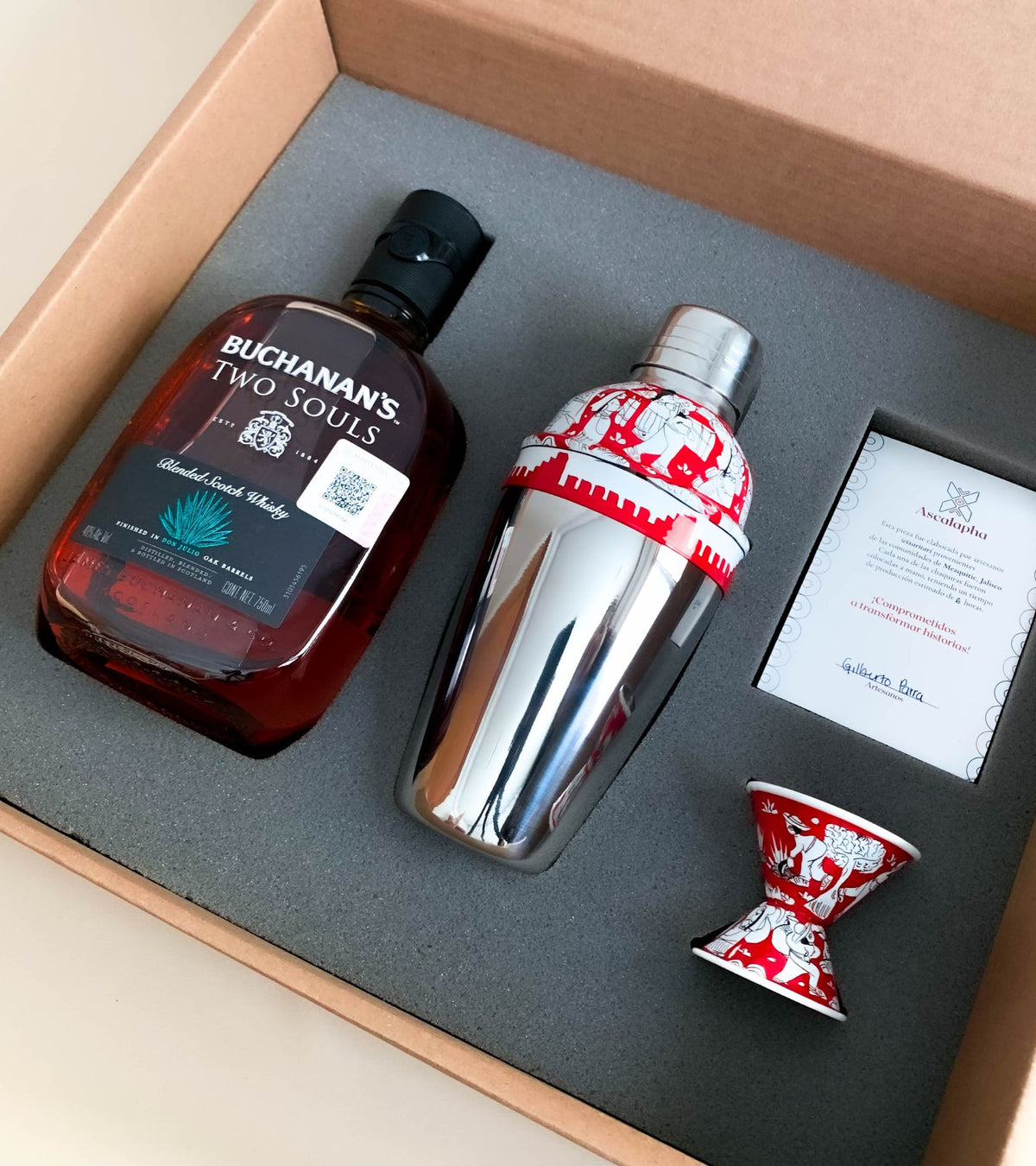 Kit whisky Buchanan's con coctelera - Edición Xalitla